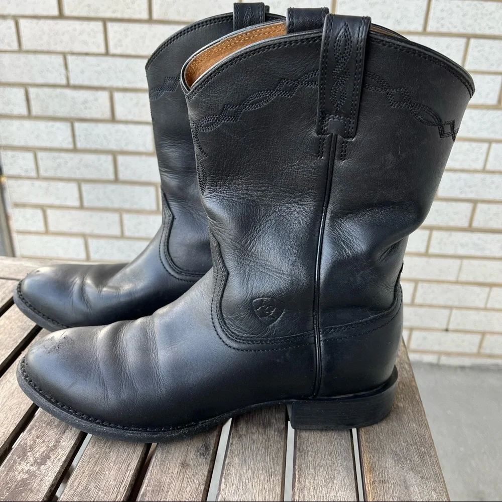 Ariat Black Leather Heritage Roper Cowboy Boots 7B